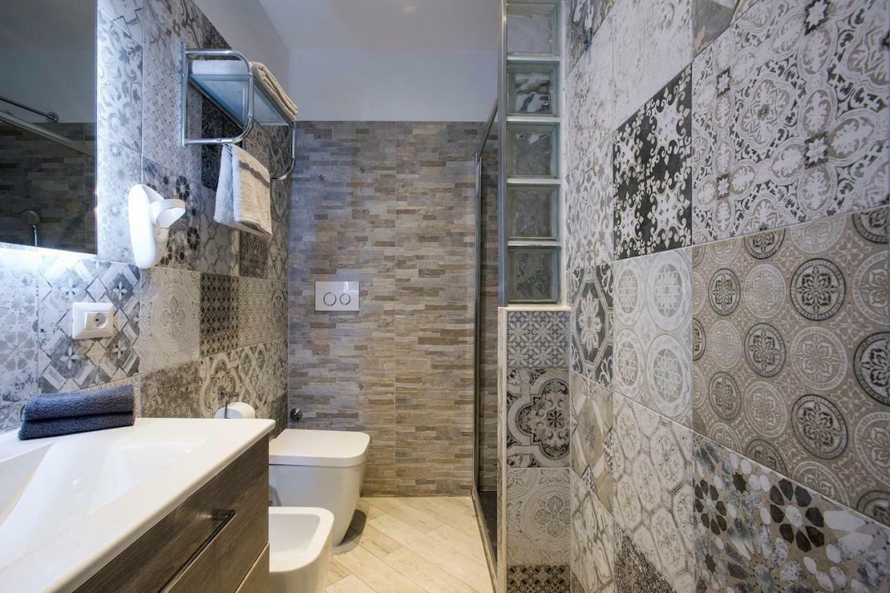 Ferienwohnung La Finestra Su Fontana Di Trevi - Charming View Rom Exterior foto